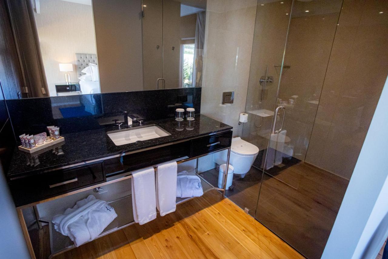 Solar Do Requeijo By Luna Hotels & Resorts Arcos de Valdevez Extérieur photo Bathroom