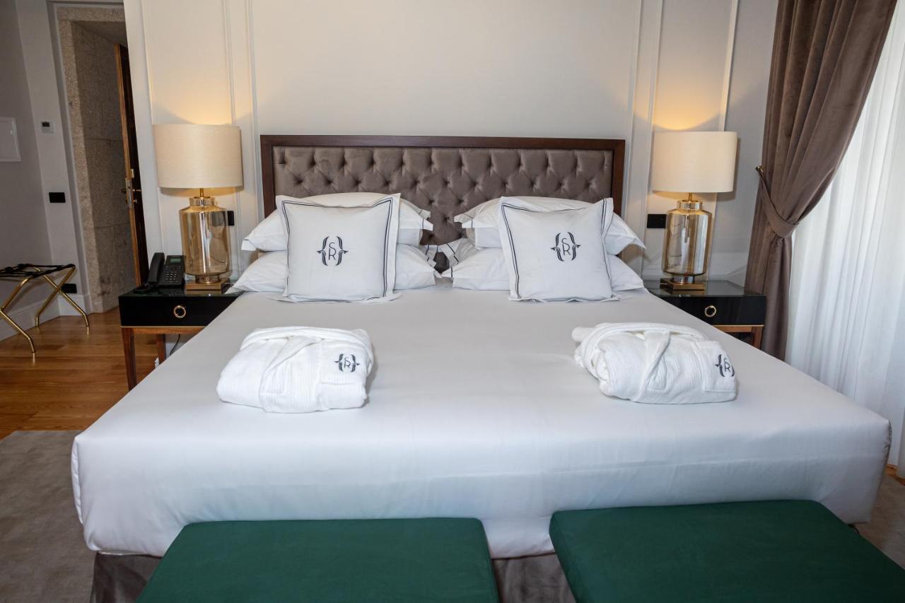 Solar Do Requeijo By Luna Hotels & Resorts Arcos de Valdevez Extérieur photo A bedroom at the hotel
